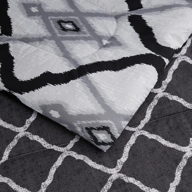 Amazon Basics 7-Piece Ultra-Soft Lightweight Microfiber Reversible Comforter Bed-in-a-Bag Set (King Mosaic)