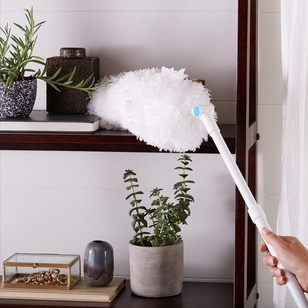 AmazonBasics Handheld Duster with Telescoping Handle and Fiber Pad